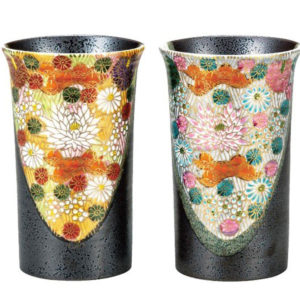Kutani ware Japanese pair tea cup Hanazume (flower stuffing)